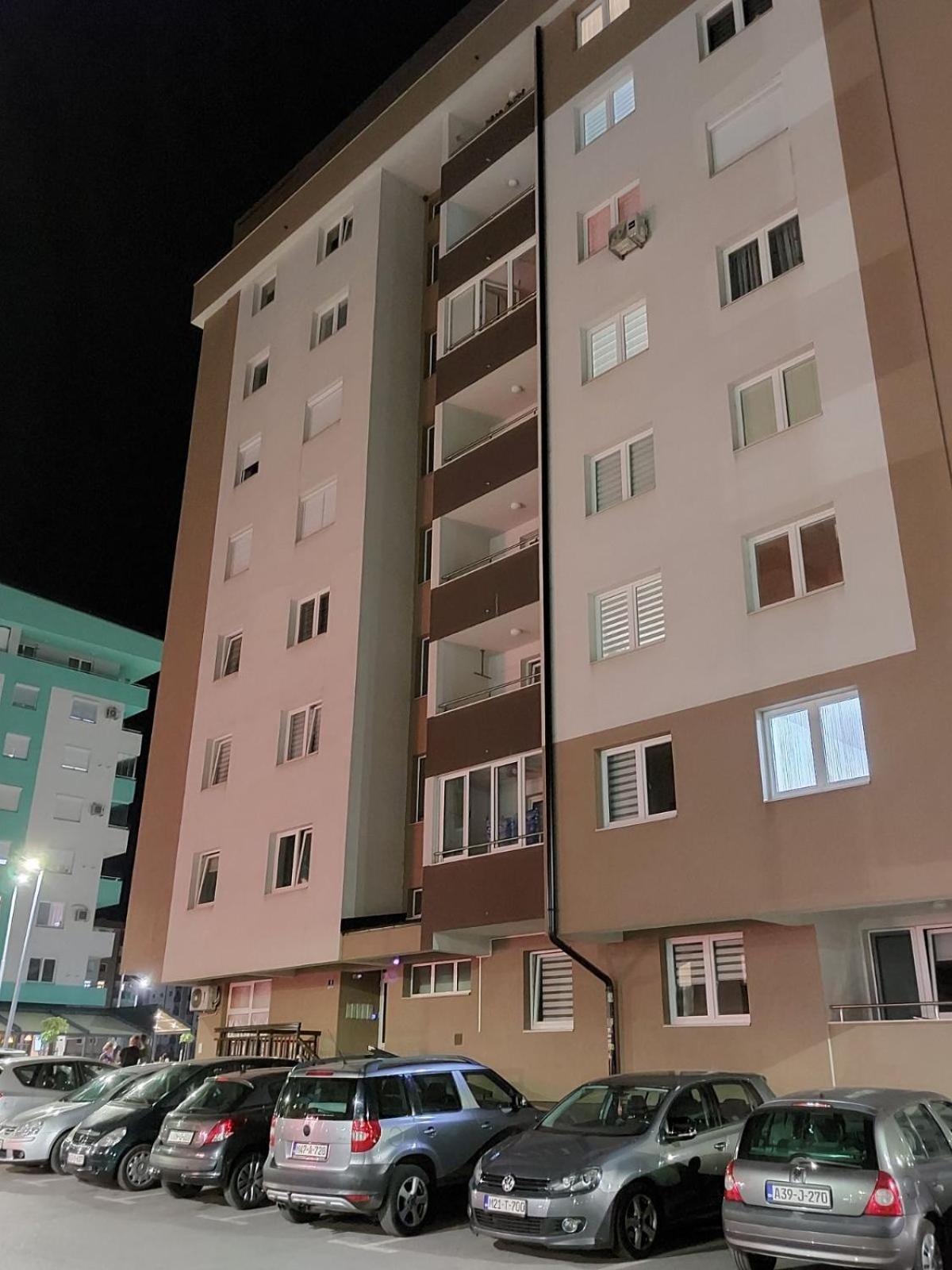 Apartman Suncica Apartment Lukavica Exterior foto